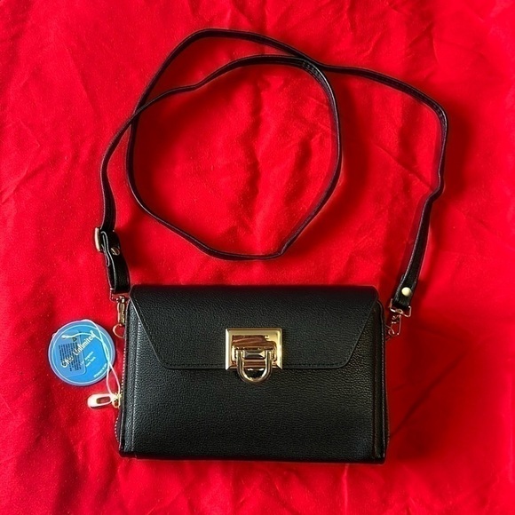 Chick unlimited black shoulder bag